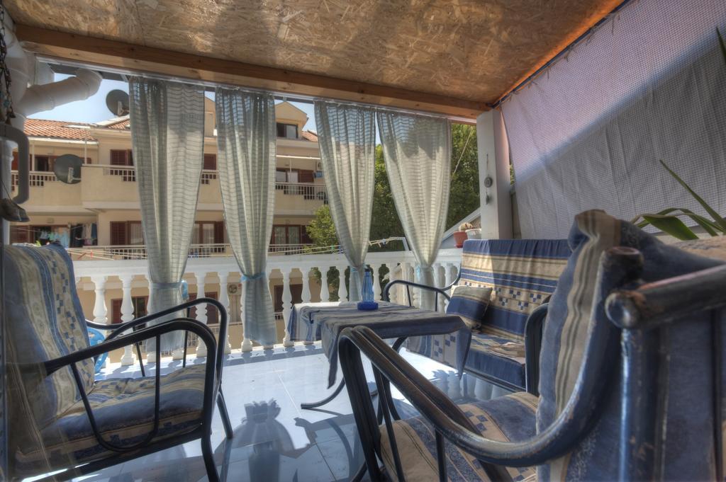 Apartment Mira Будва Екстер'єр фото